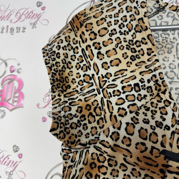 Kathryn top animal print with ribbon 🎀 bow accent stretchy soft *flaw* y2k MOB - Picture 7 of 10